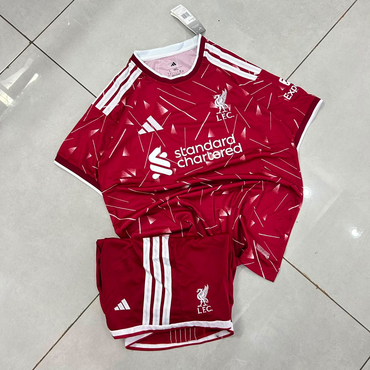 LIVERPOOL 2025/26 HOME JERSEY – PLAYER VERSION ⚽